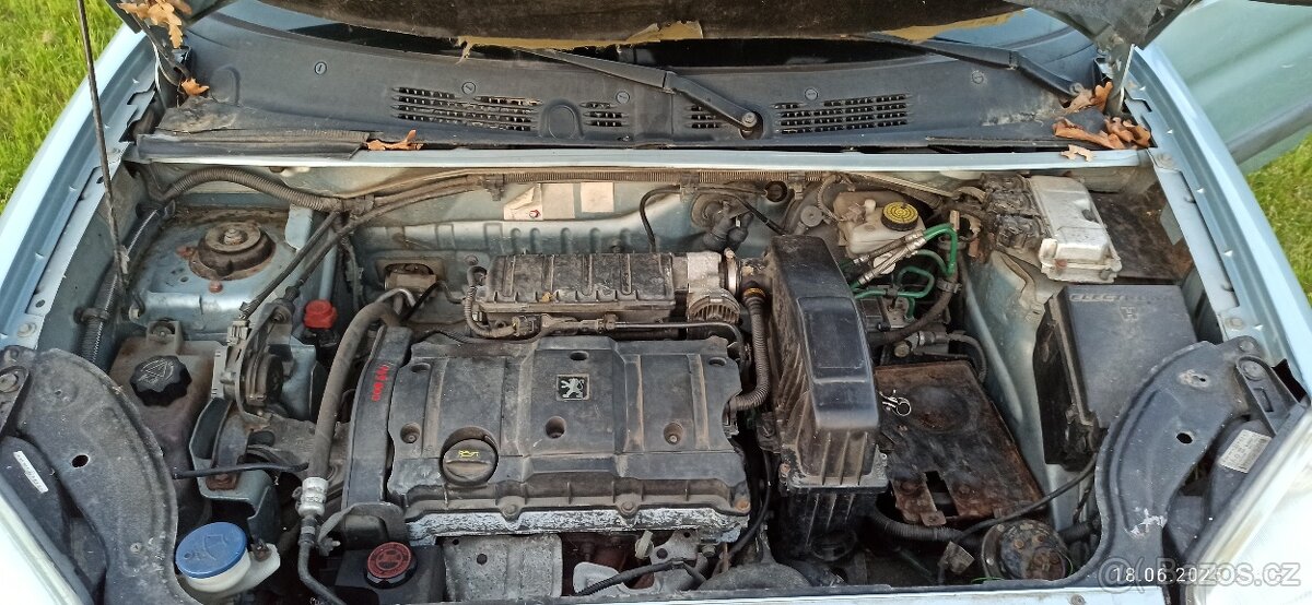 Peugeot Partner Havarované, 5/2004, 159 866 km - 11