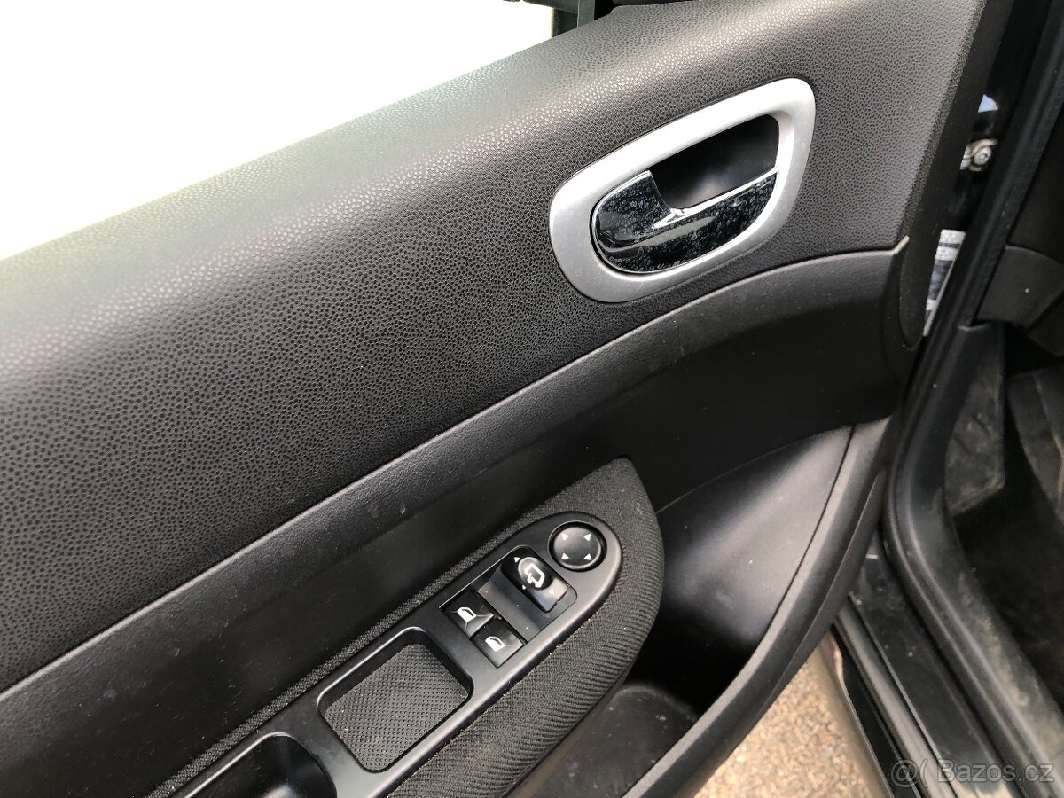 Peugeot 307, 1.6i 80kW - 11