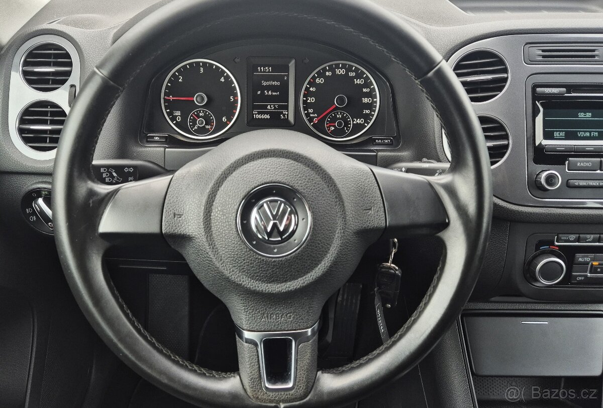 VW TIGUAN 2.0TDI 1 MAJITEL 106 TIS.KM AUT. KLIMA PARK AUT - 11