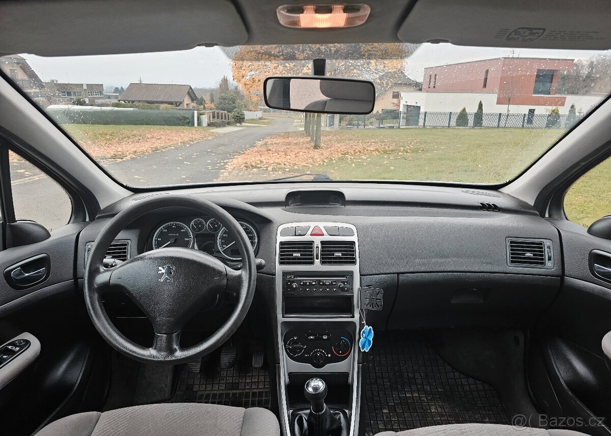 PEUGEOT 307 BREAK 1.4 HDI / TAŽNÉ / NOSIČ / NOVÁ STK/ SERVIS - 11