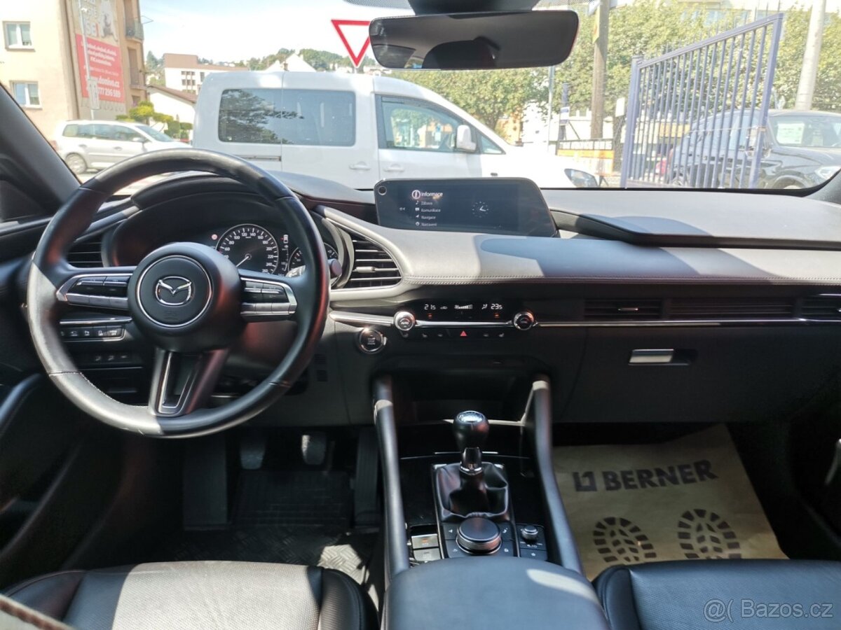 Mazda 3 2.0iX 132kw Full výbava - 11