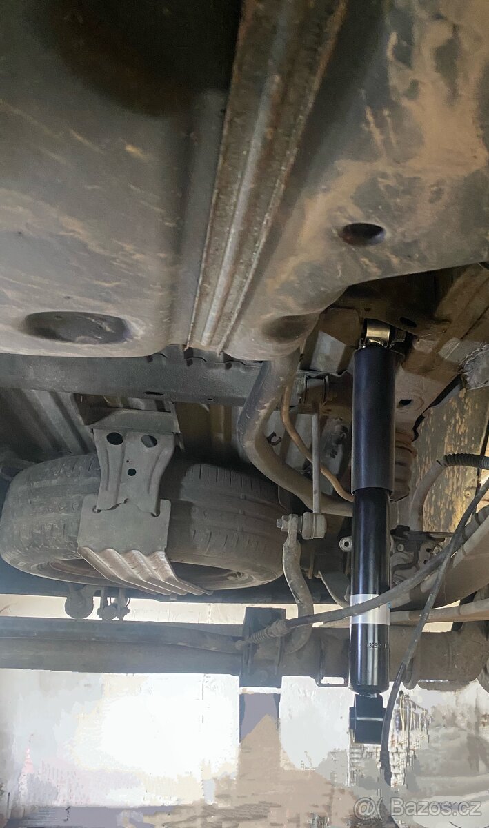 Prodám VW Caddy Maxi 1.9 TDI Navigace - 11