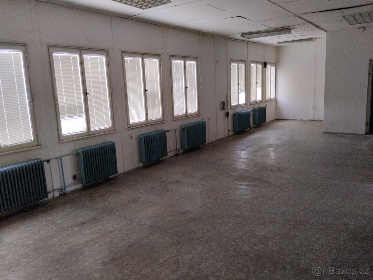 Prodám nemovitost na lukrativním místě v České Lípě - 11