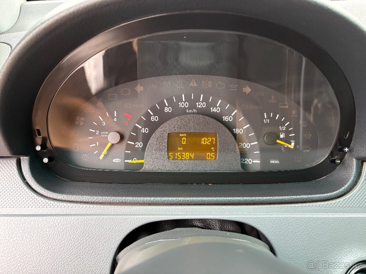 Mercedes Vito Tourer 111CDI W639 - 11