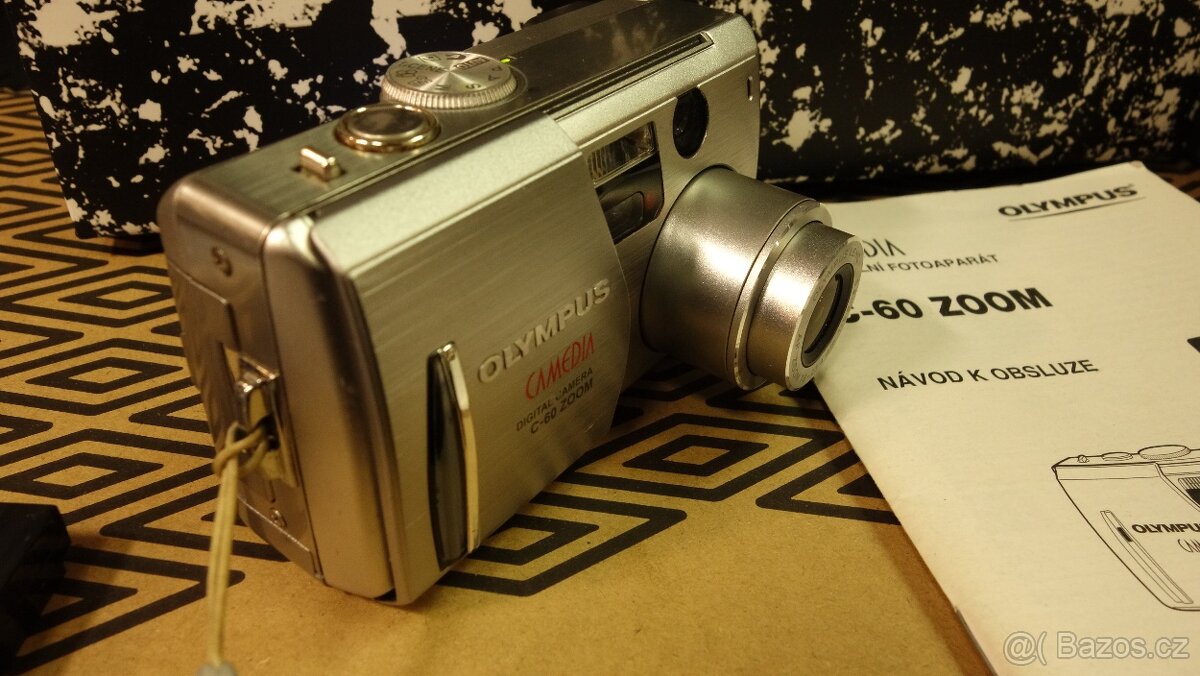 Olympus C-60 ZOOM - 11