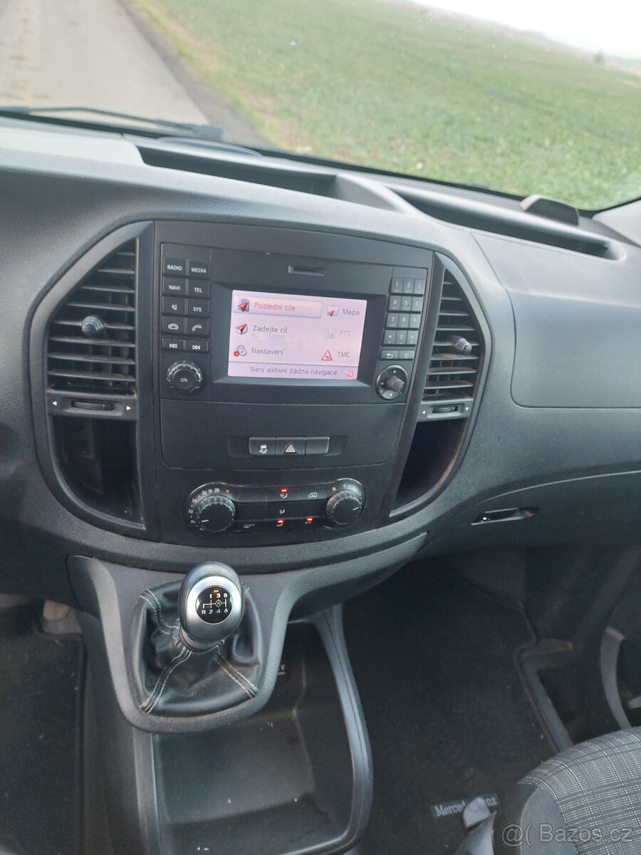 Mercedes-Benz Vito 116 CDI (2017) - 11