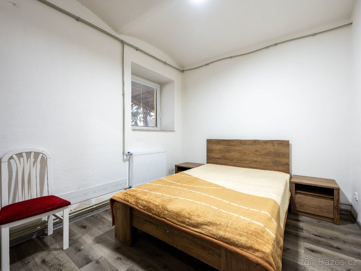 Rozsáhlá usedlost 4510 m² – Bohumileč - 11