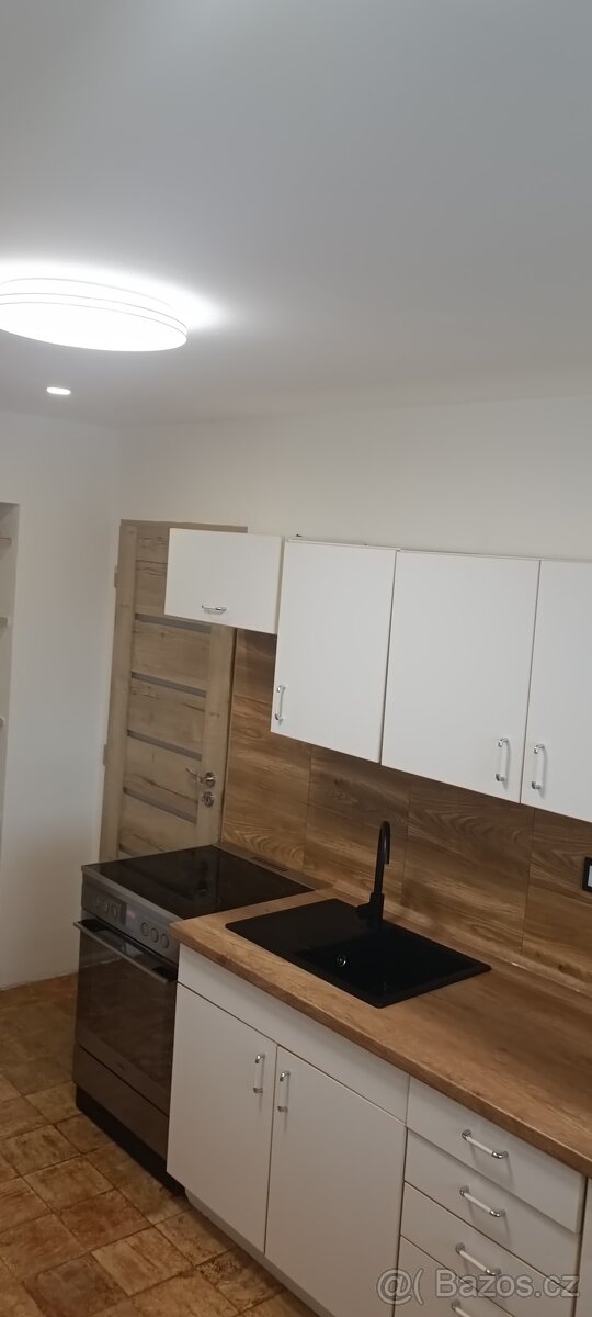 Pronájem bytu 2+1 Bílovec 68m2 - 11