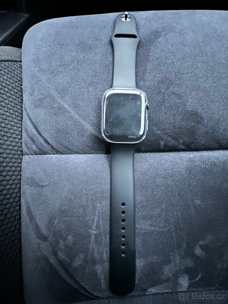 Apple iPhone 13 Pro + Apple Watch 7 cellular 45mm - 11