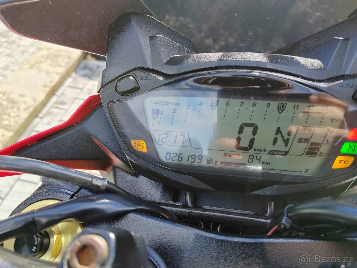 Suzuki gsx-s 750 - 11