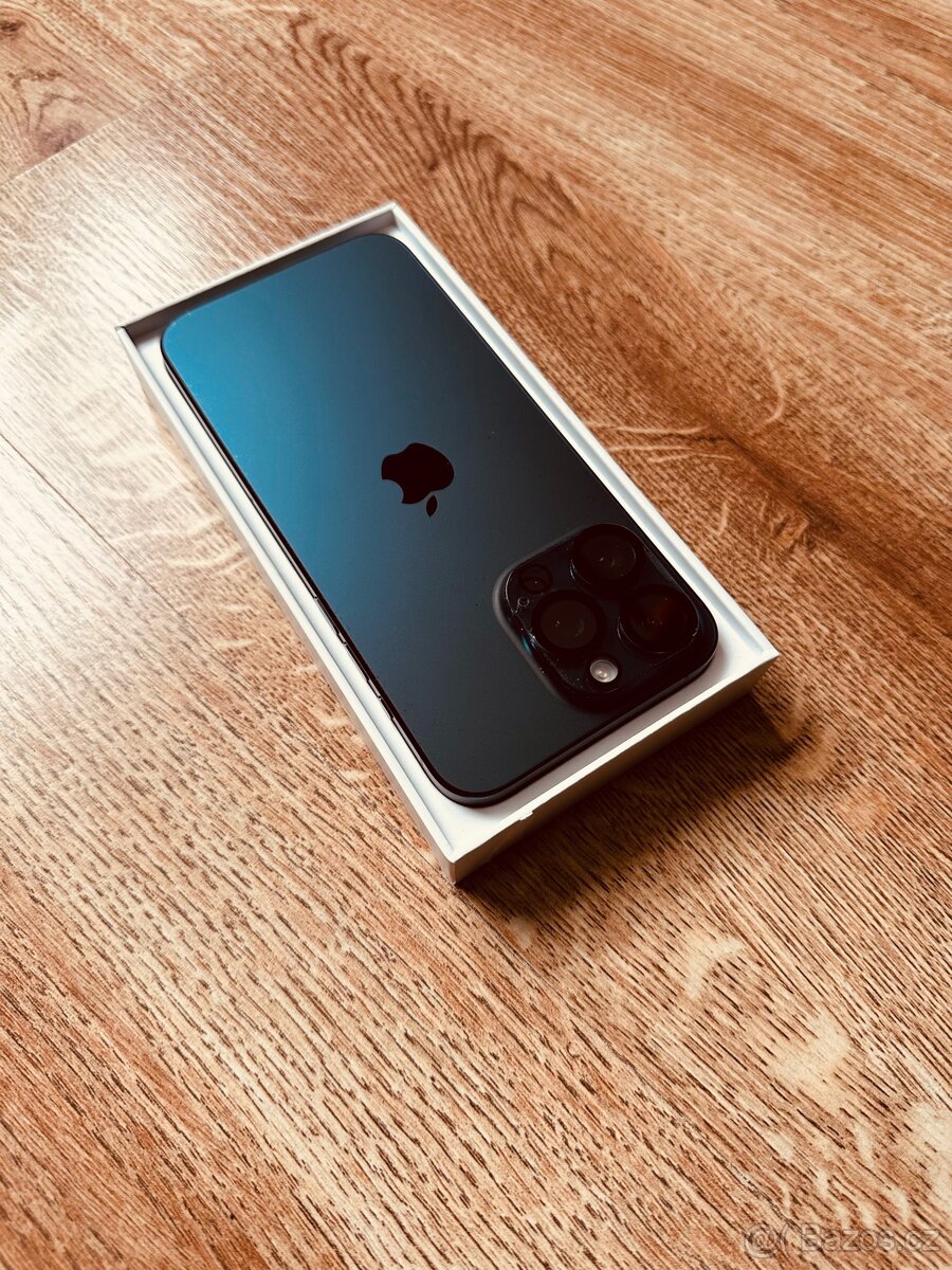 Apple iPhone 15 Pro Max 256 GB Blue Titanium (modrý titan) - 11