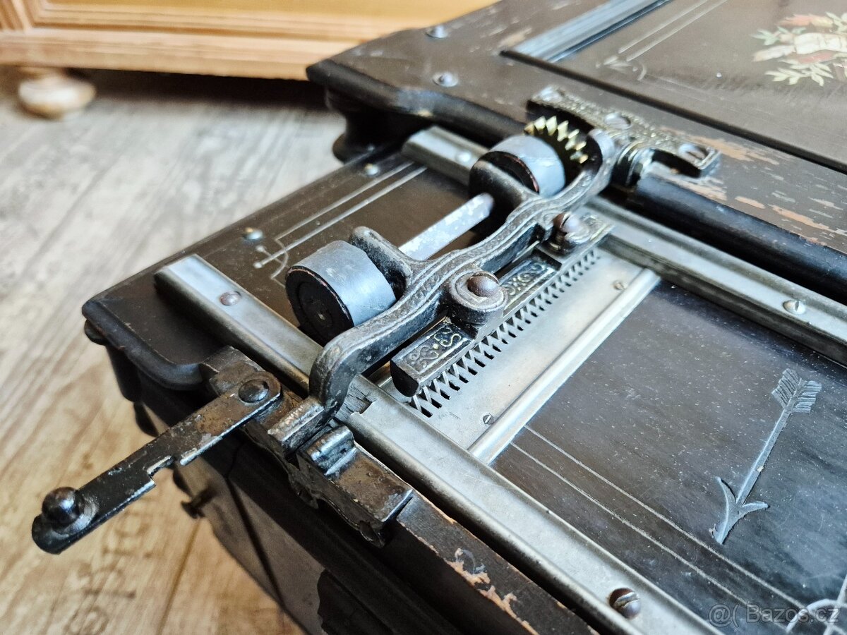 Starožitný hrací stroj, flašinet MANOPAN, 1887 - 1900 - 11