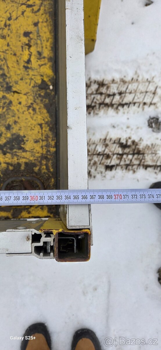 KONTEJNER BOČNICOVÝ - 11