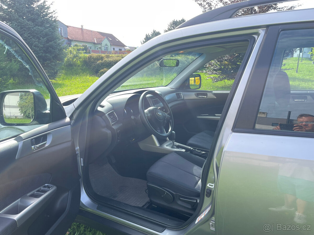 Subaru Forester, 2.0i, 110kw, 4x4, benzin, automat - 11