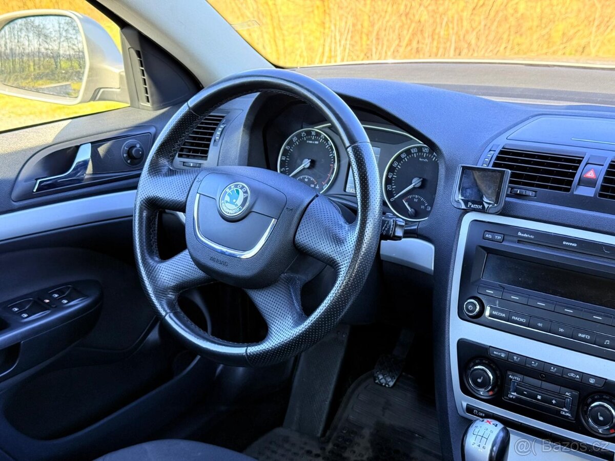 Škoda Octavia Scout 4x4 TDi - 11