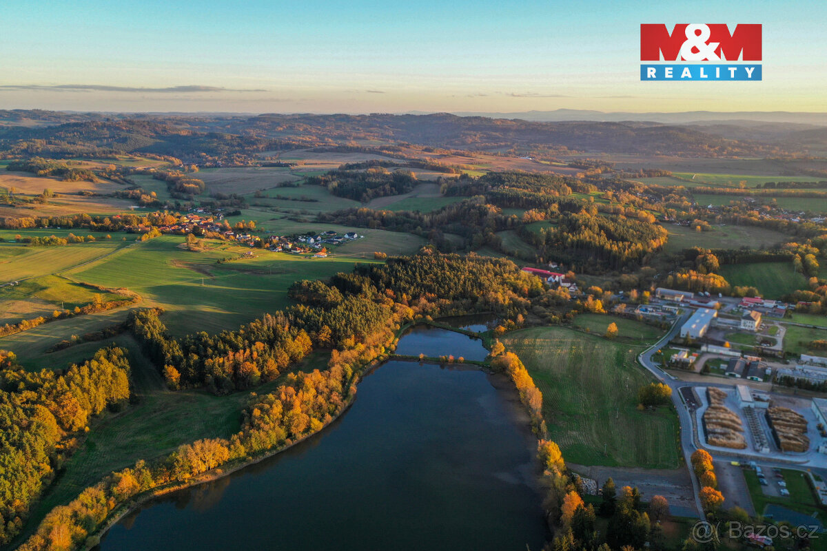 Prodej komerčního pozemku, 9719 m², Nepomuk - 11