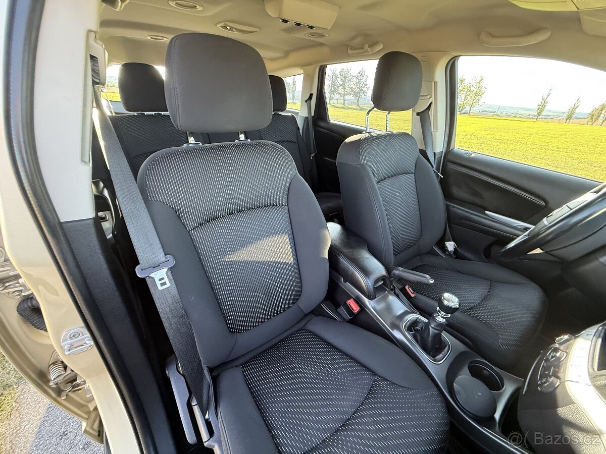 Fiat FREEMONT 2.0 DIESEL, 128 000 km, bez dalších investic - 11