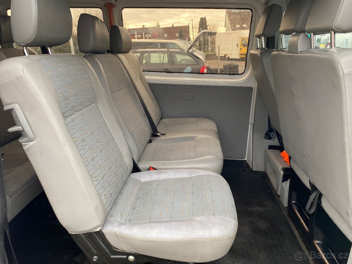 VW Transporter T5.1 2.0tdi 9-míst 2010 - 11