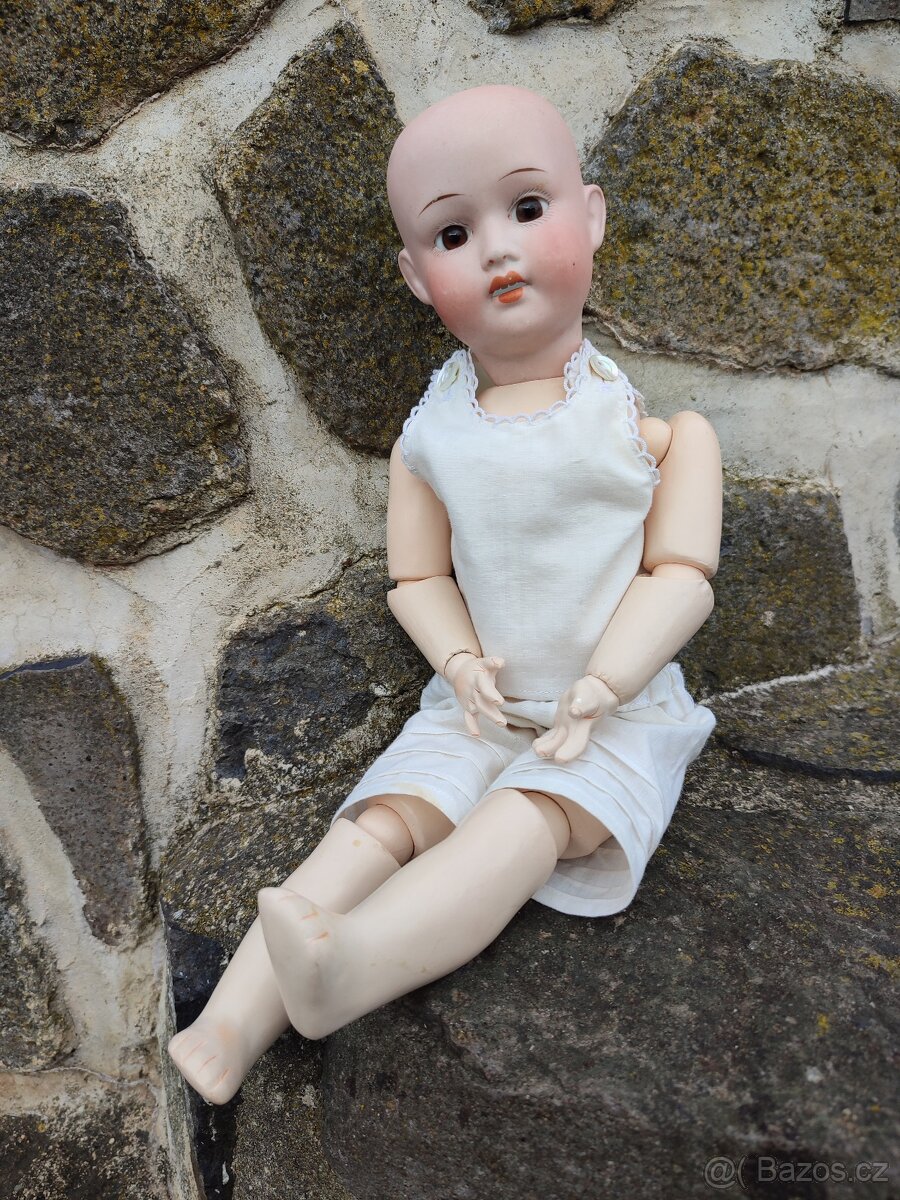 Panenka porcelán,kloubové tělo - 11