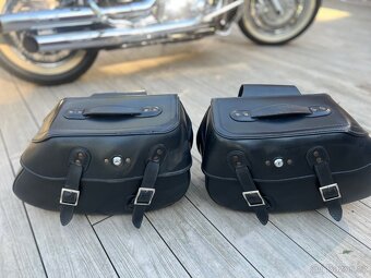 Yamaha DragStar Classic 1100 - 11