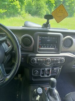 Jeep Wrangler UNLIMITED 2.2 CRDI Sport - 11