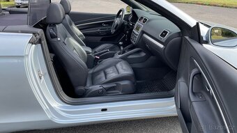 VW EOS 2.0i CLIMATRONIC KŮŽE - 11