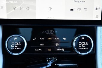 Jaguar F-PACE D200 R-DYNAMIC SE BLACK ZÁRUKA 04/2028 DPH - 11