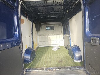 Peugot Boxer skriňový modrý,rok 2010,175 000 km - 11