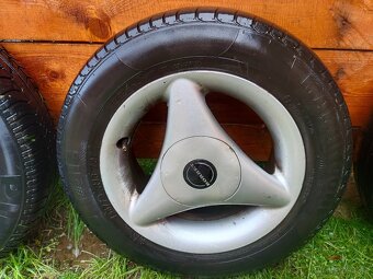 ALU KOLA - PRODÁM TŘÍPAPRSKOVÁ ALU KOLA 4x100, 5,5 J x 13 H2 - 11