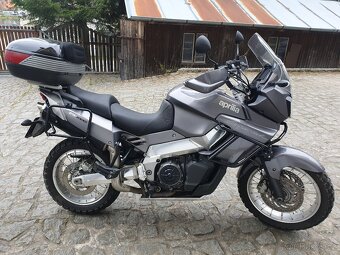 Aprilia ETV 1000 Caponord - 11