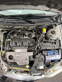 Nissan maxima qx 3.0 v6 24v 147kw - 11