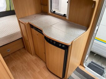 Dethleffs Camper 450, 4 os., EL.POJEZD, bojler, stan - 11