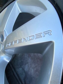 Nová zimní sada Alu Land Rover Defender 275/45R22 - 11