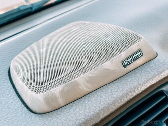 Volvo C70 T5 176kW - 11