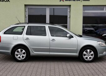 Škoda Octavia 2.0TDi ELEGANCE ČR - 11