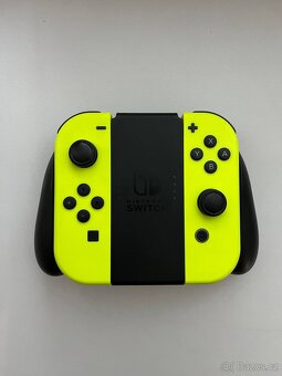 Nintendo Switch OLED + Pro Controller, Dock, pouzdro - 11