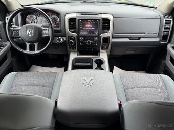 Dodge RAM 1500 5.7 HEMI—2018–4x4—TAŽNÉ 3.5t—159.000km - 11
