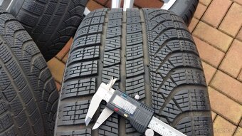 Zimní sada MERCEDES W447 R19 pneu 245/45/19 8mm r.v. 2024 - 11