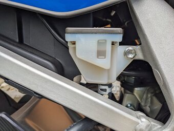Suzuki GSX-R 1000 K2 - 11