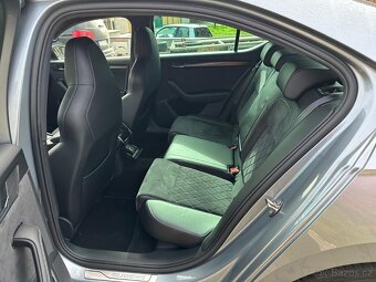Superb 3 2.0TDI DSG Sportline 2021 Matrix ACC Keyless - 11