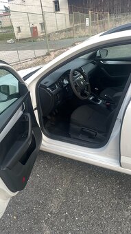 Škoda Octavia 3 Combi 1.6 TDI, r.v. 2014, 66kW - 11