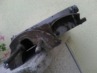 Jawa 250 Pérák František Janeček - ND:nádrž,kryty motoru.... - 11