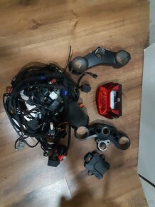 Benelli TRK 502 - 11