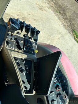 Traktor Case Magnum 255 - 11