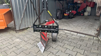 KUBOTA B1200 - 11