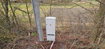 Stavební pozemek v obci Blevice, cca 15 km od Prahy - 11