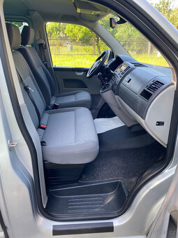 VW Transporter 2.0 tdi 103 kw,8 míst,serviska,1.maj. - 11