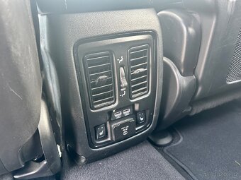 Dodge Durango 2021, 3.6iV6 AWD, 7míst - 11