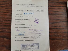Historický šlapací šicí stroj LADA 121 s el.úpravou - 11