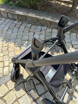 Cybex Gold Eos Lux - 11